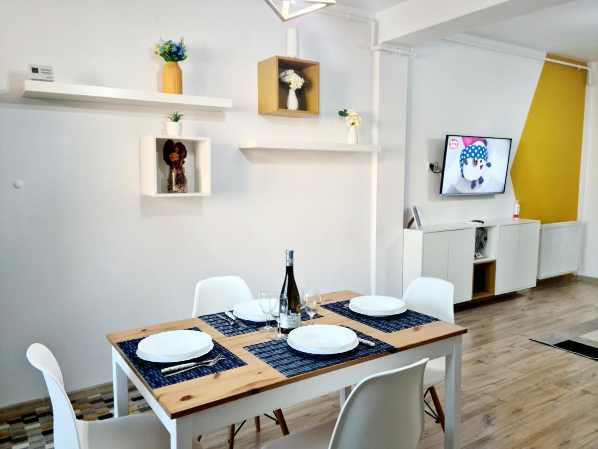 Apartament Vladis Năvodari Exteriör bild